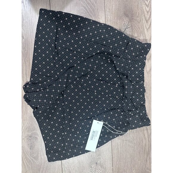 Bishop & Young Serafina Shorts In Positano Print NWT  Small - Picture 3 of 11